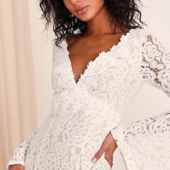 Duchess Ivory Lace Bell Sleeve Maxi Dress - Picture 5 of 10